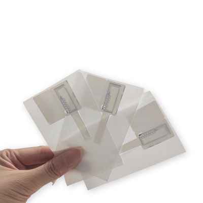 項目を本およびアーカイブを捜すことを見つけるための導かれた軽いRFID UHFの札